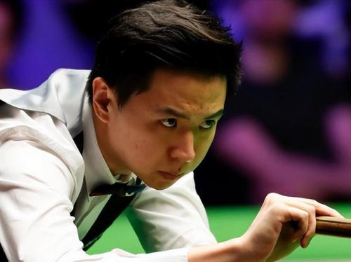 大冷门！中国斯诺克新星无缘8强，中国军团仅剩1人