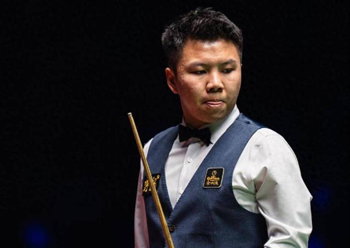 中国斯诺克悲喜交加，周跃龙0-5惨败，吴宜泽逆转世界第二