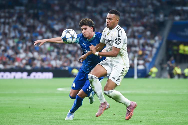 掉链子，皇马欧冠最后一轮从第三跌至第九，无缘直通16强