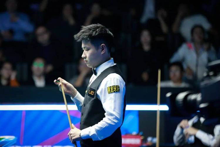 奥沙利文、赵心童与特鲁姆普强势晋级,剑指斯诺克玉山世界公开赛冠军