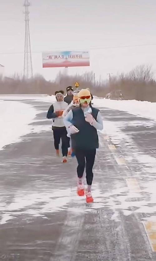 “最快女护士”辞职后破纪录夺冠，独揽4万奖金