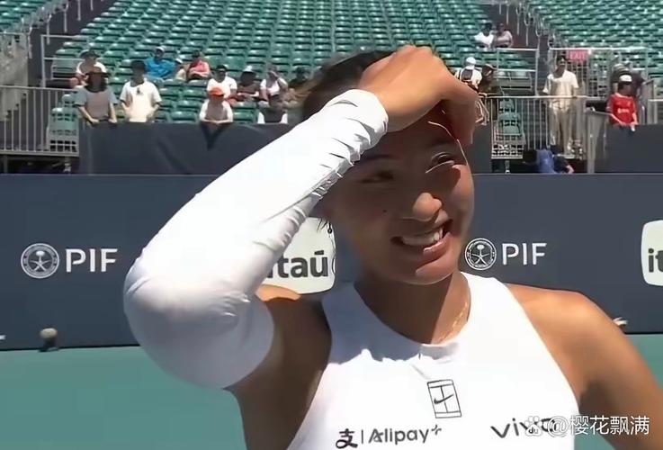 开启双教练模式首秀获胜，郑钦文希望找回霸气的自己