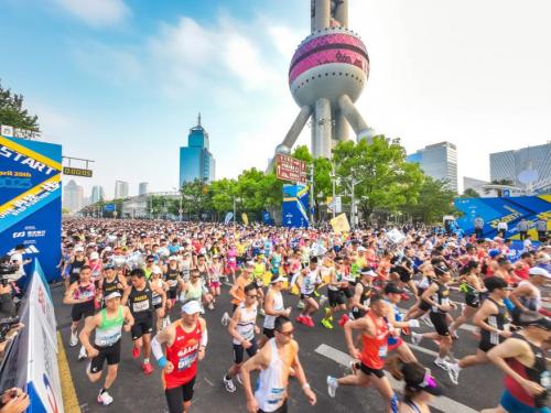 8000名跑者“穿越城市文脉”，2026上海黄浦半程马拉松圆满落幕